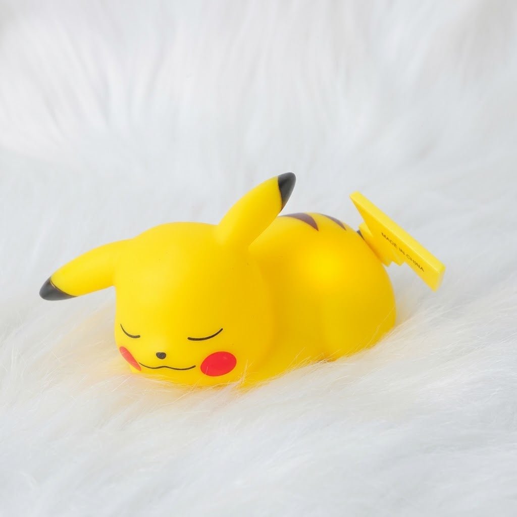 Lampara mini Pikachu Dormido (Boca Abajo) - Pokemon / Sin Luz