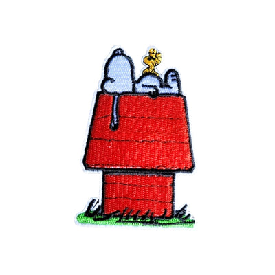 Parche Snoopy En Casita - Peanuts