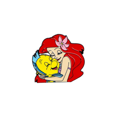 Broche / Pin Ariel Abrazando A Flounder - La Sirenita