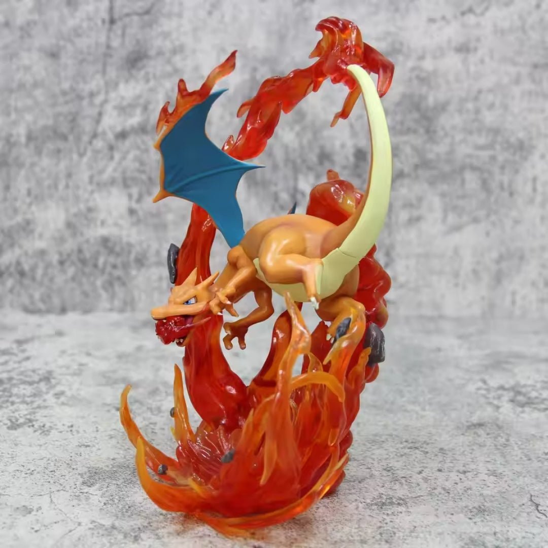 Figura Charizard Tirando Fuego - Pokemon