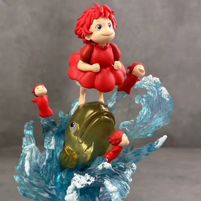 Figura Ponyo Con Pez Dorado - Studios Ghibli / REPLICA