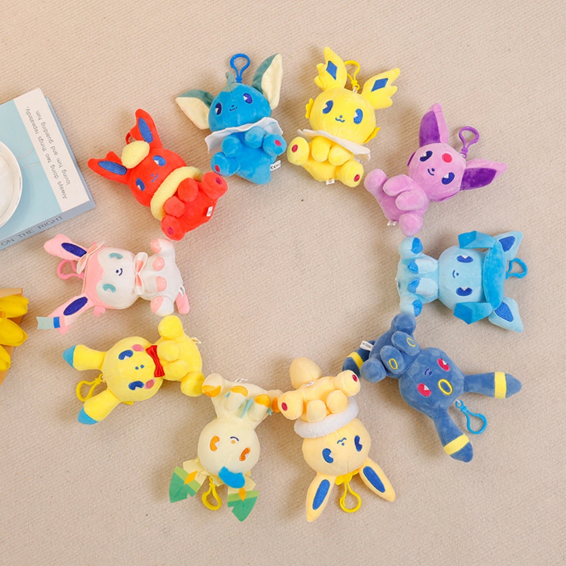 Llavero Peluche Evoluciones Eevee (Random) Pokemon