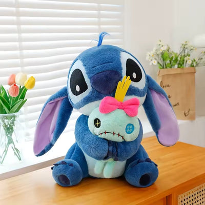 Peluche Stitch Abrazando A Trapos - Lilo Y Stitch